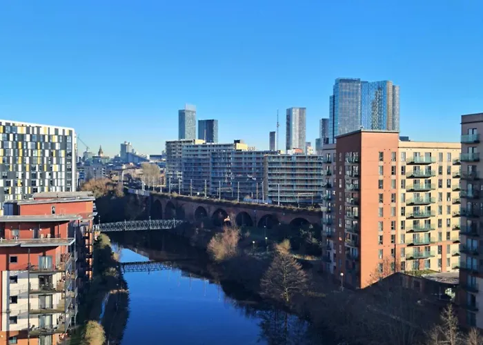 Lets Sa I 2bed 2bath L Waterfront L Private Balcony I Relaxing Retreat I Great Location Daire