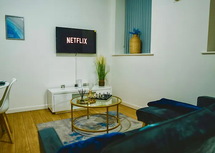 M1 - Blue Lagoon * Manchester