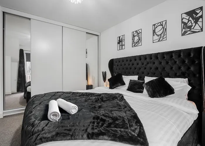 Stylish5 Bed By Etihad And Coop Live Tatil Evi Manchester