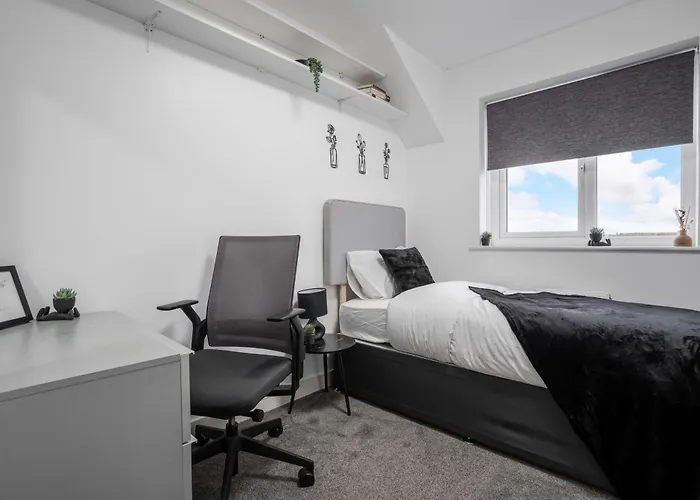 Stylish5 Bed By Etihad And Coop Live Tatil Evi Manchester