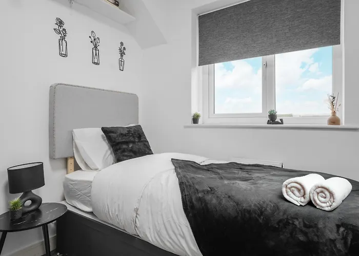 Сasa de vacaciones Stylish5 Bed By Etihad And Coop Live Mánchester