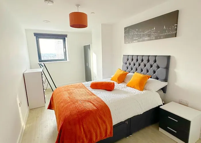 Apartament Stylish Haven With Ample Space *