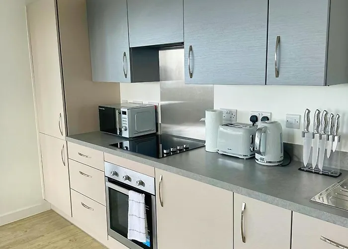 Stylish Haven With Ample Space Apartament