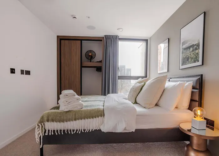 Midori 2br Views Apartment Manchester
