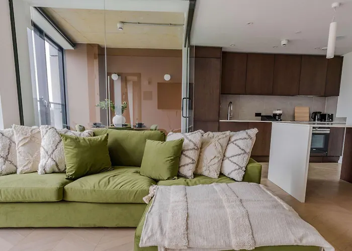 Apartment Midori 2br Views