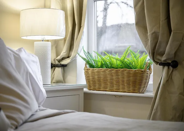 Дом отдыха Blissful Breaks Near Old Trafford Stadium