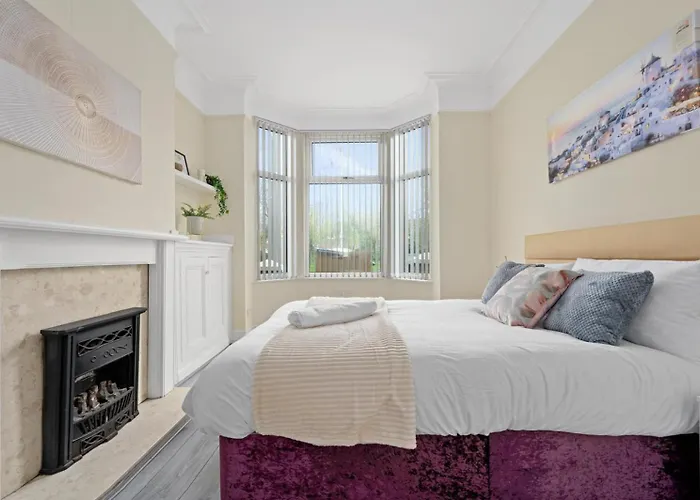 4-bed Perfect For Contractors & Families W Free Parking