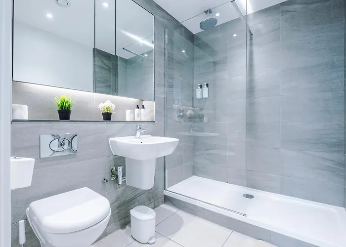 Fully Equipped, Centre 3bed Apartment, Balcony With Amazing Views, Sleeps 6 아파트 맨체스터