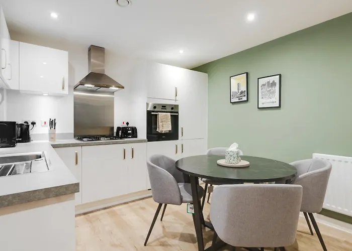 Spacious Modern 2 Bedroom Old Trafford & Free Parking Apartmán *