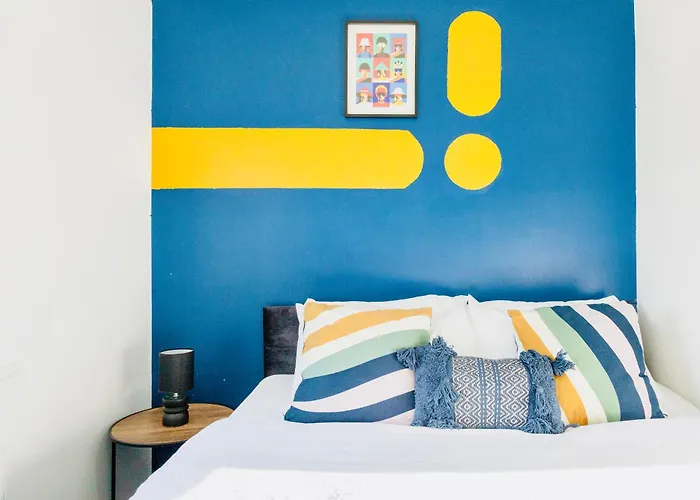 Comfy 3 Bed House By Airport, Perfect For Groups & Families Prázdninový dům *