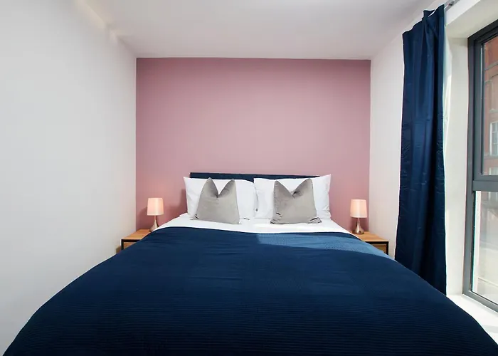 Apartament Huge Modern 5br - Perfect For Long Stays! Manchester