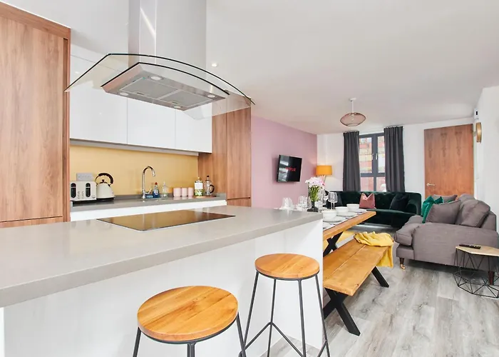 Huge Modern 5br - Perfect For Long Stays!