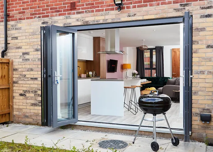 Apartament Huge Modern 5br - Perfect For Long Stays! Manchester