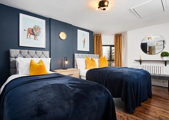 Lovely 3br House - Free Parking - Long Welcome! *