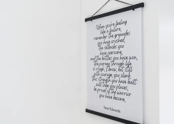 Cozy 2 Bed - Unlimited Wi-fi - Free Parking - Sleeps 6 - By Old Trafford 아파트