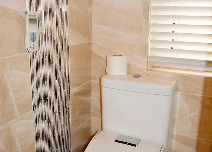 Manchester Holiday Home