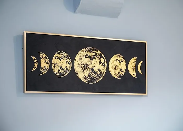 Mega Flat Near Centre And Etihad Stadium *