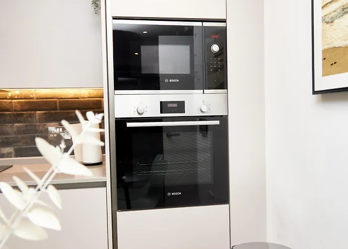 Appartement Luxury 2 Bedroom And Bathroom In With Balcony Manchester