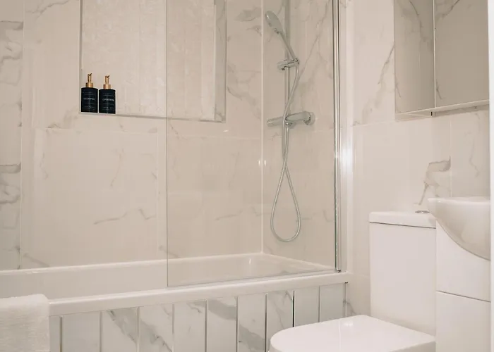 Ferienhaus Citycharmms- Entire Near Etihad Stadium *