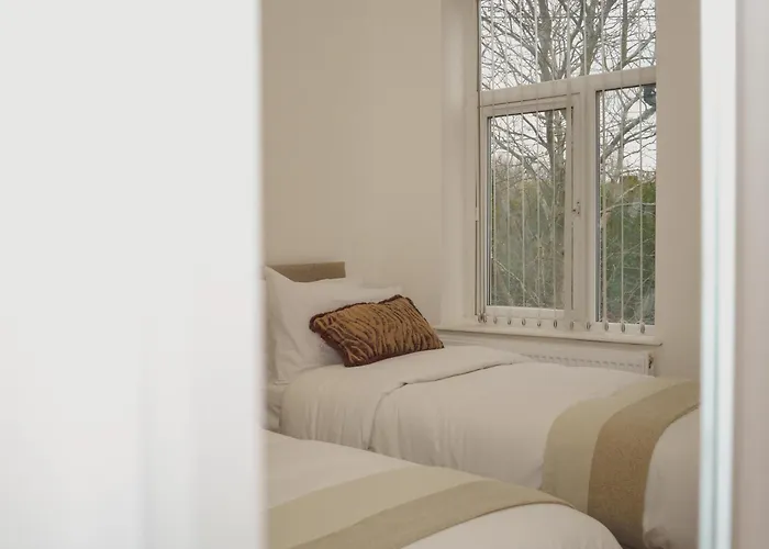 Citycharmms- Entire Near Etihad Stadium Ferienhaus