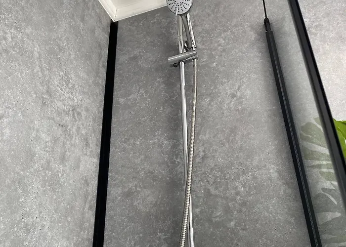 Modern Townhouse-free Parking-game Room-w-ifi Σπίτι διακοπών *