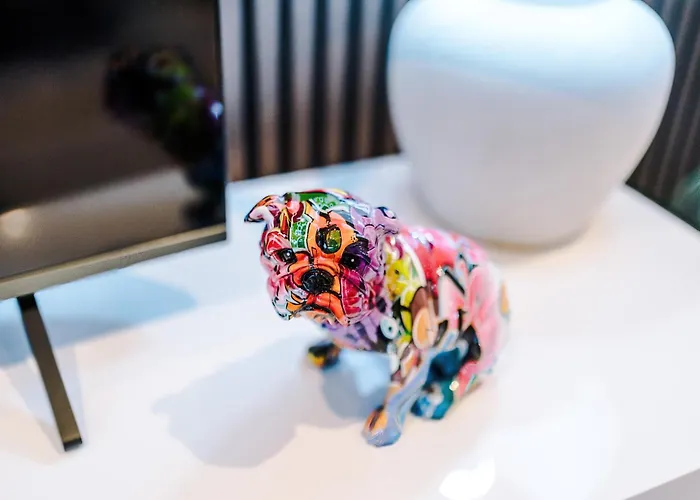 Stunning 3 Story Home, 3 X King Size Beds, Pool Table, Free Parking X2, Ping Pong Apartamento Mánchester