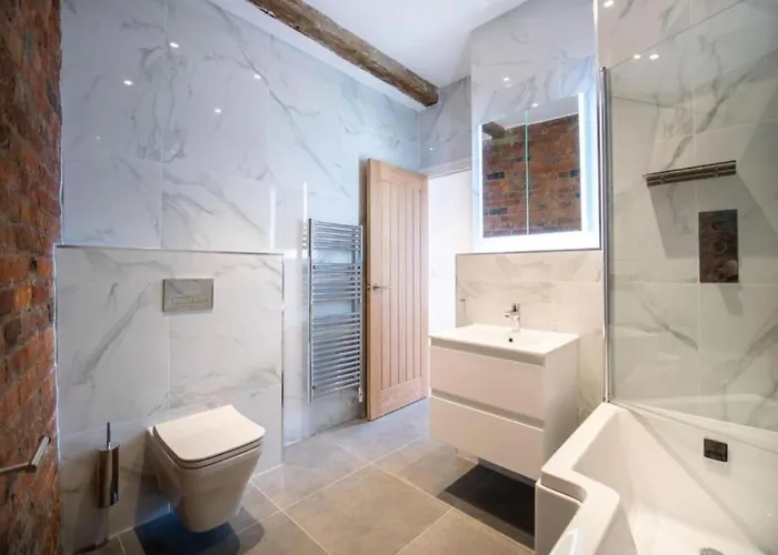 Hive By The Heim * Manchester