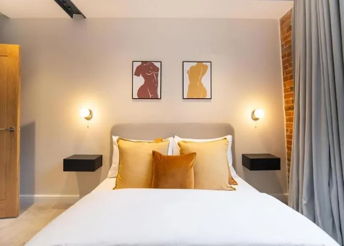 Hive By The Heim Daire *