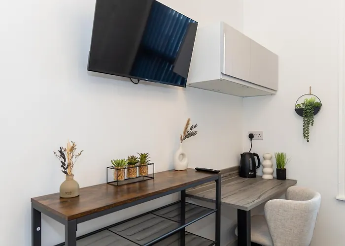 Private Ensuite With Kitchen Access By Irwell Hotel Manchester