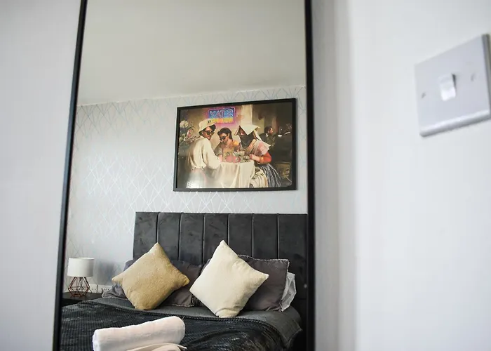 Apartmán New Stylish Free Parking Sleeps 5 Or 6