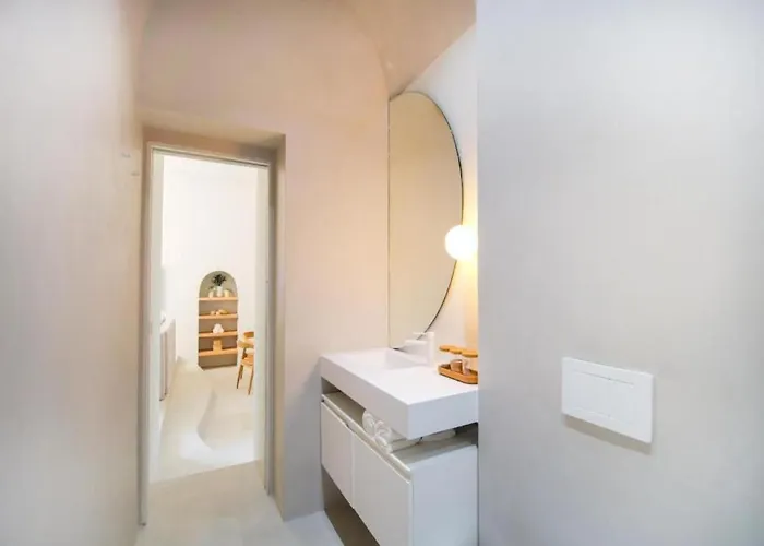 Santorini By The Heim *