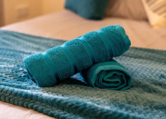 公寓 Chic 2br House W Parking & High-speed Wifi *