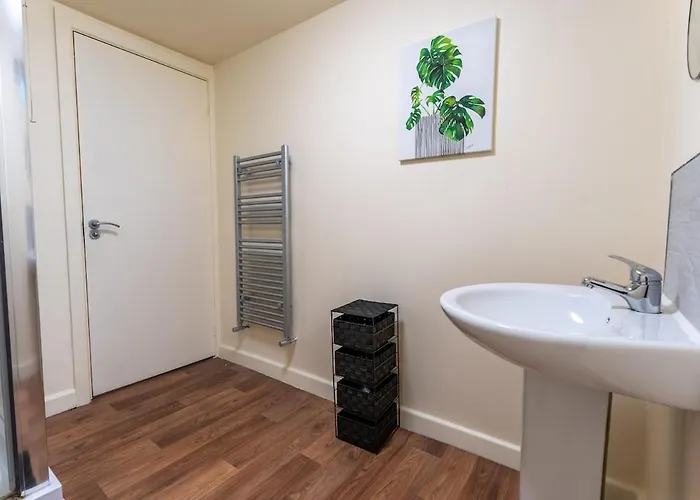 Διαμέρισμα Serene 2Br Retreat Perfect For Long Stays Μάντσεστερ