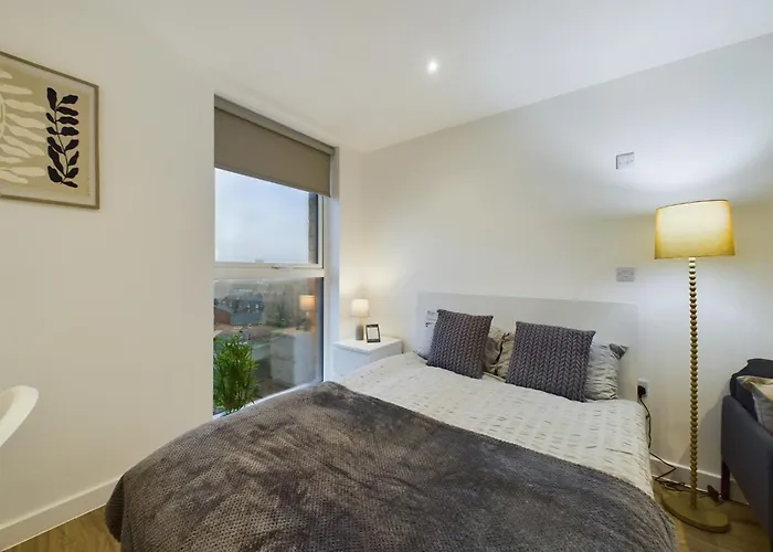 Comfortable In Cheltenham * Manchester