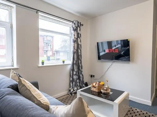 Elegant 2Br Escape Ideal For Long Stays Daire