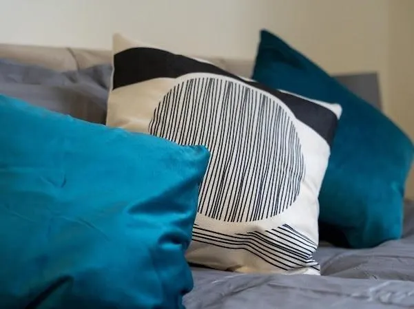 Stylish 2br Retreat - Garden & Fast Wifi *