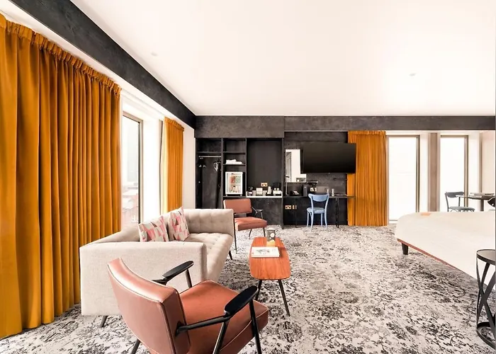 Otel Voco - Centre By Ihg 4*