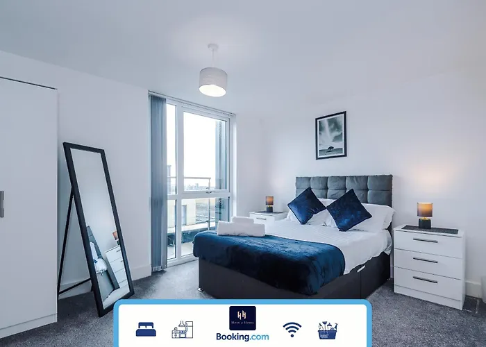 2 Bedroom Penthouse With Balcony By Host A