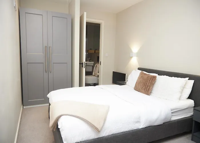 Apartamento Luxury 2 Bed With Balcony Mánchester