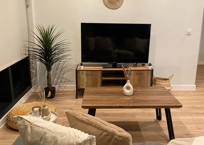 Bohemian With Terrace & Gym *