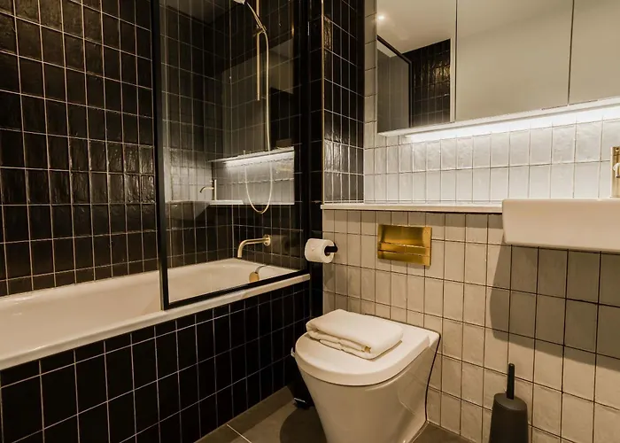 Marron 2br & Walks * Manchester