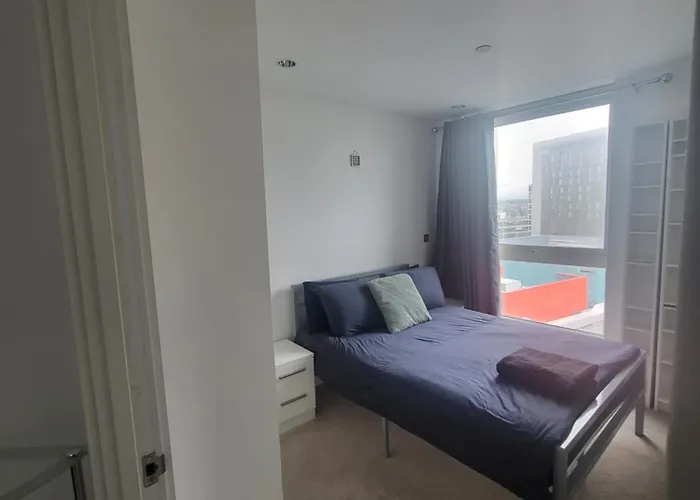 Privat bolig Spectacular Private Bedroom In 2 Bedroom