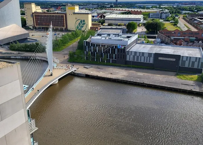 Spectacular Private Bedroom In 2 Bedroom *