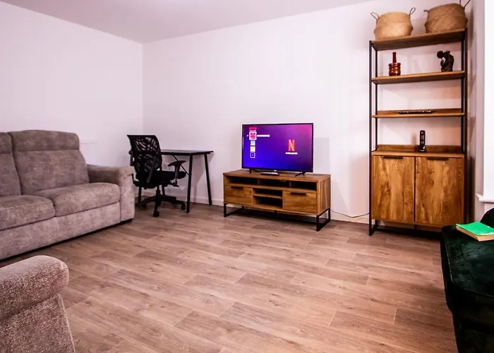 Charming 1br House In Eccles With Free Parking Сasa de vacaciones *