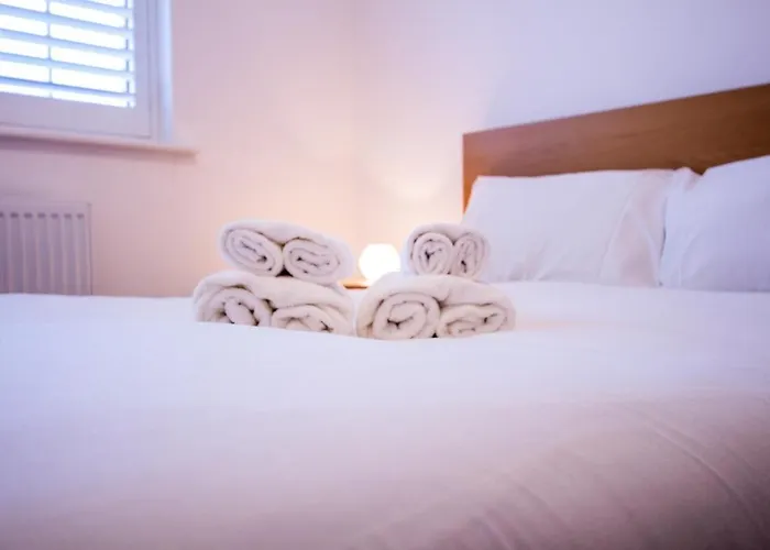 Charming 1br House In Eccles With Free Parking * Mánchester