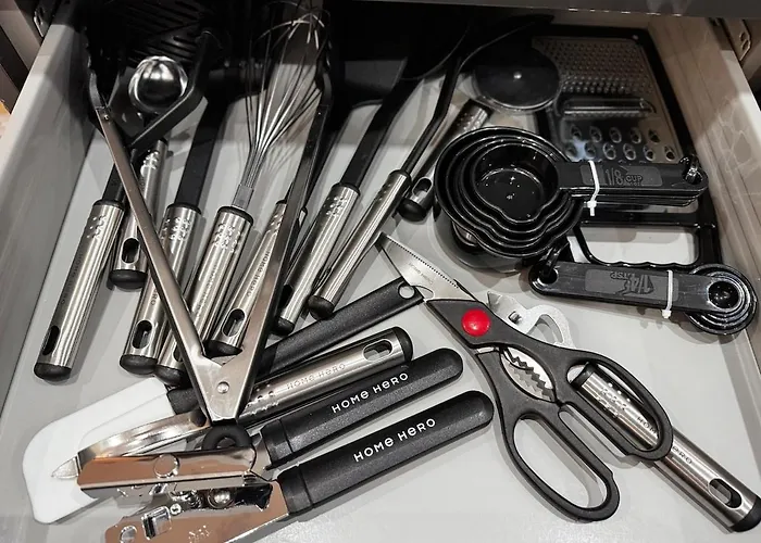 Betahouse -3br -pool Table -free Parking -spacious *