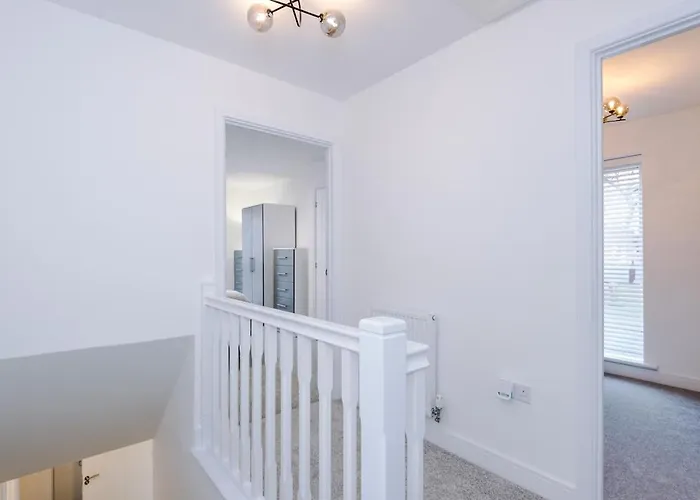 Stylish 3-bedroom House - Brand New 펜션