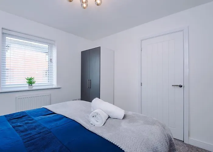 Сasa de vacaciones Stylish 3-bedroom House - Brand New