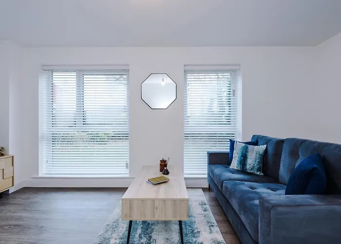 Stylish 3-bedroom House - Brand New * 맨체스터