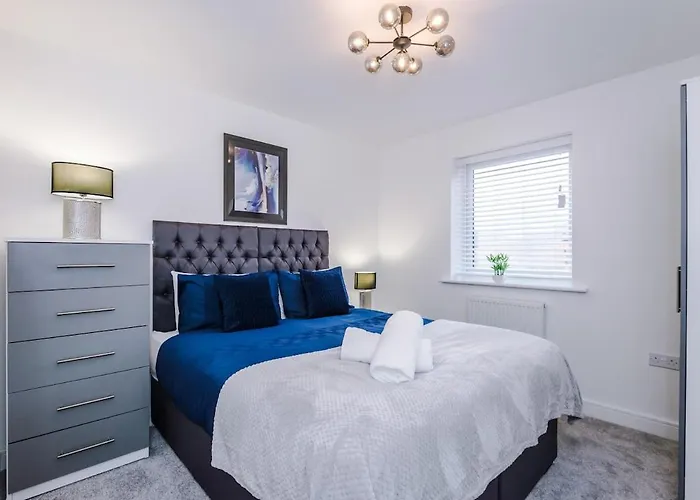 Stylish 3-bedroom House - Brand New